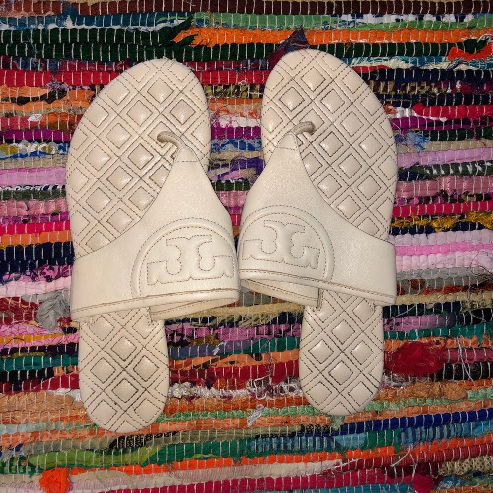 Tory Burch Flip-Flops